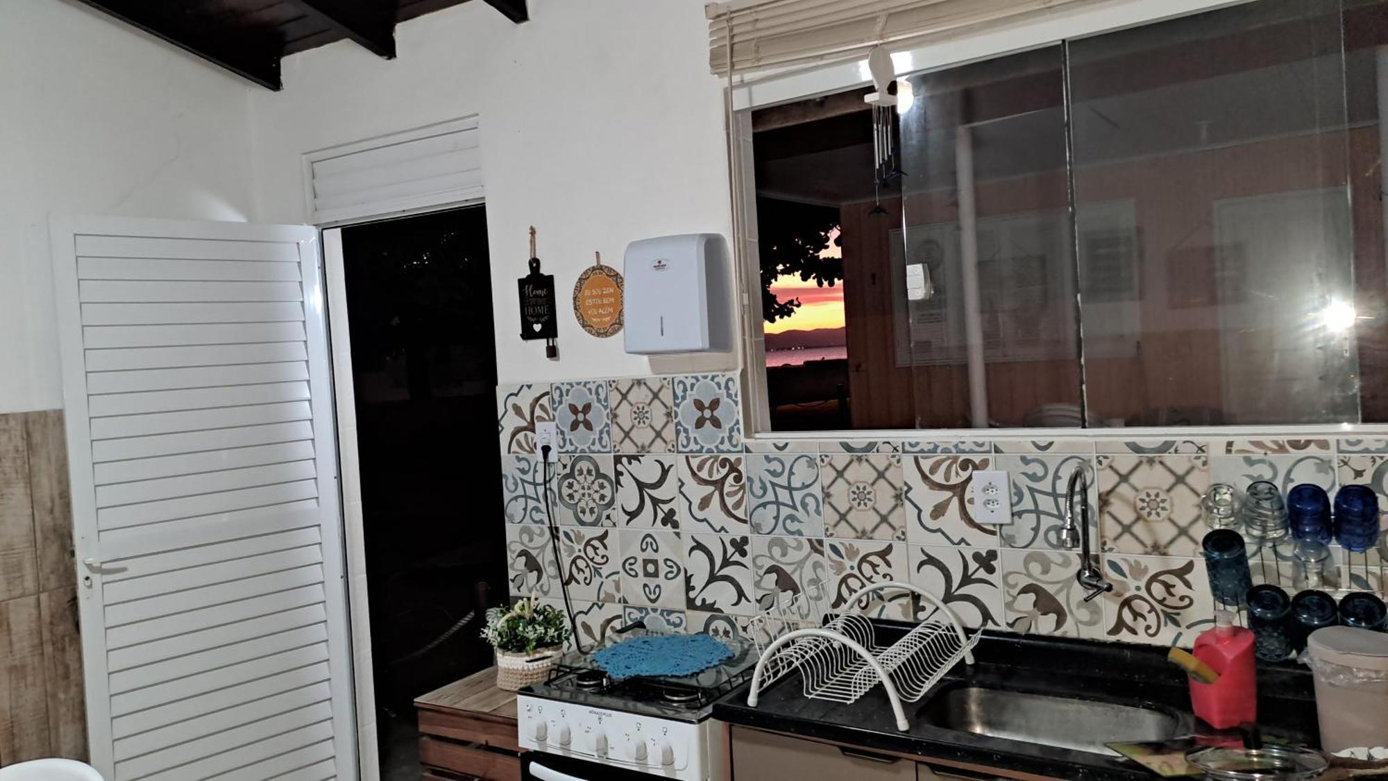 Casa De Praia Beira Do Mar, Pe Na Areia Florianópolis Eksteriør bilde